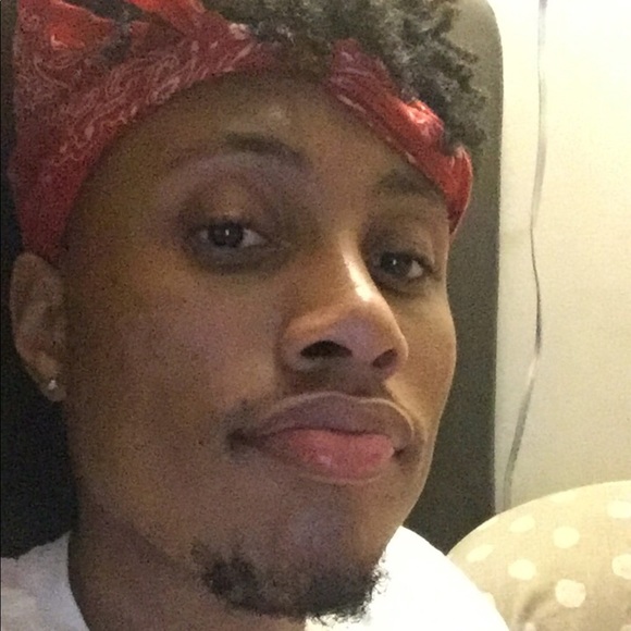 Meet your Posher, Oshay - Picture 15 of 16